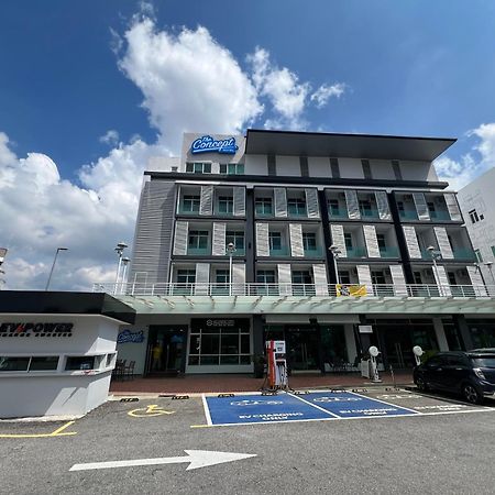 The Concept Hotel Melaka City Экстерьер фото