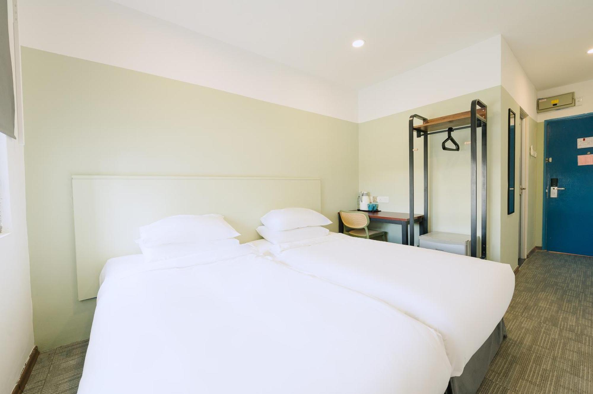 The Concept Hotel Melaka City Экстерьер фото